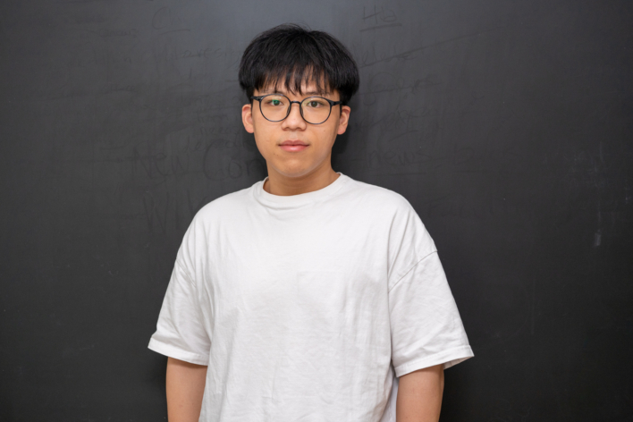 Yikun Wang